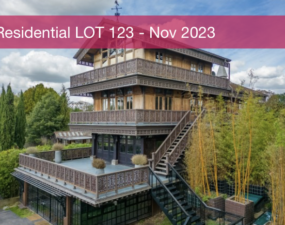 House with Thames mooring for sale