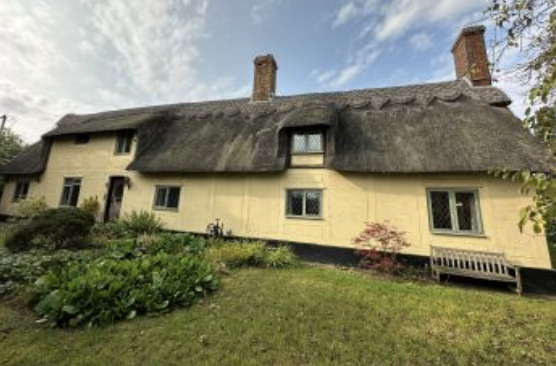 Thatched cottage for sale
