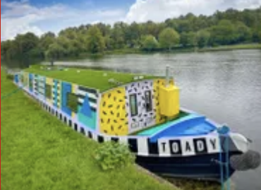Wideboat for sale