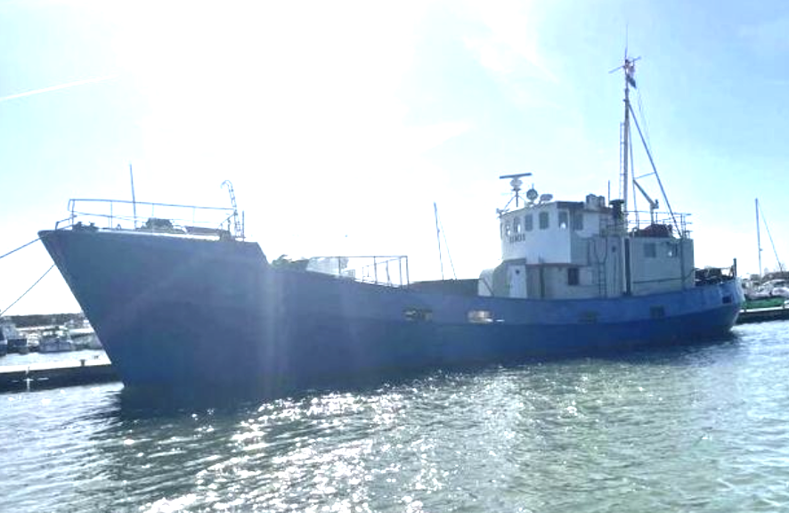 Barge houseboat for sale