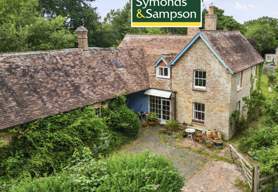 Farmhourse with barns
            for redevelopment