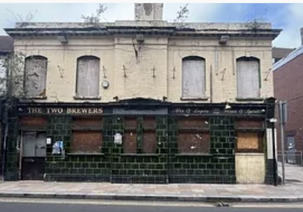 Redundant pub for redevelopment