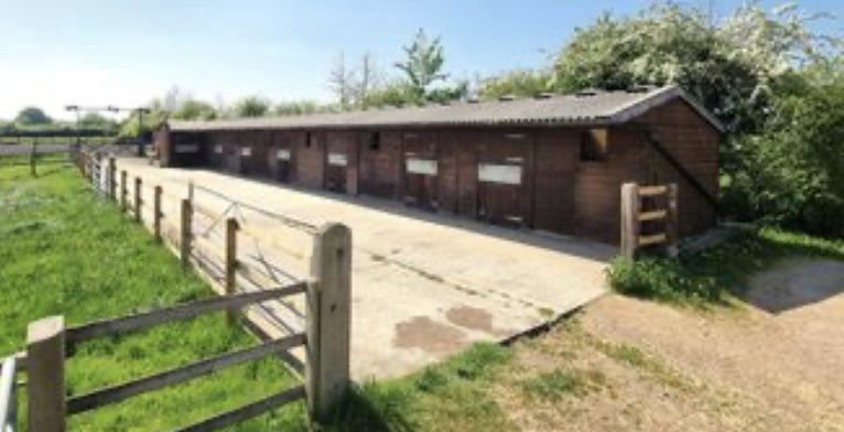 Barn for sale for conversion to dwelling