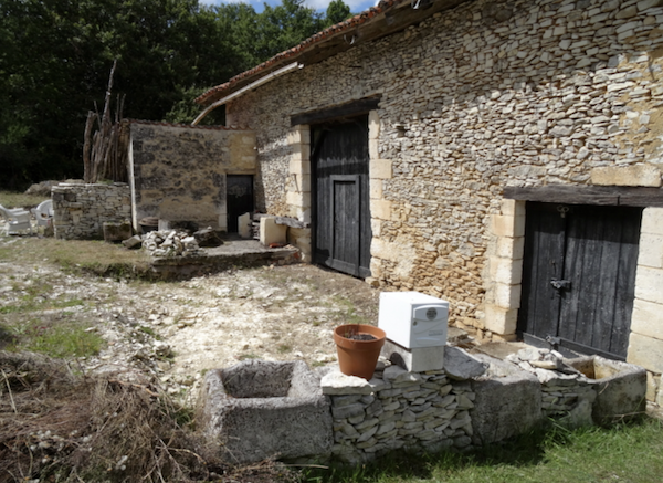 French barn for sale for redevelopment French barn for sale for redevelopment