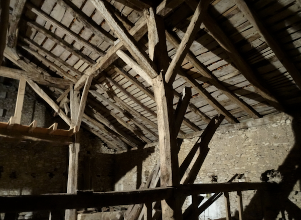 French
          barn for sale for redevelopment